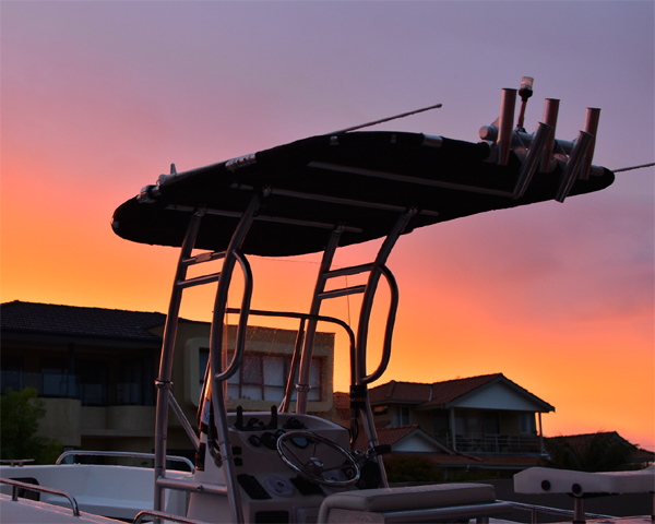 Promotion! Dolphin Pro2 Center - Fishing Rod Boat review and price